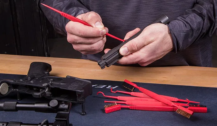 Real Avid - Zestaw szczotek i skrobaków do czyszczenia broni Accu-Grip Picks & Brushes - AVPBS - Uniwersalny NS — zdjęcie 2