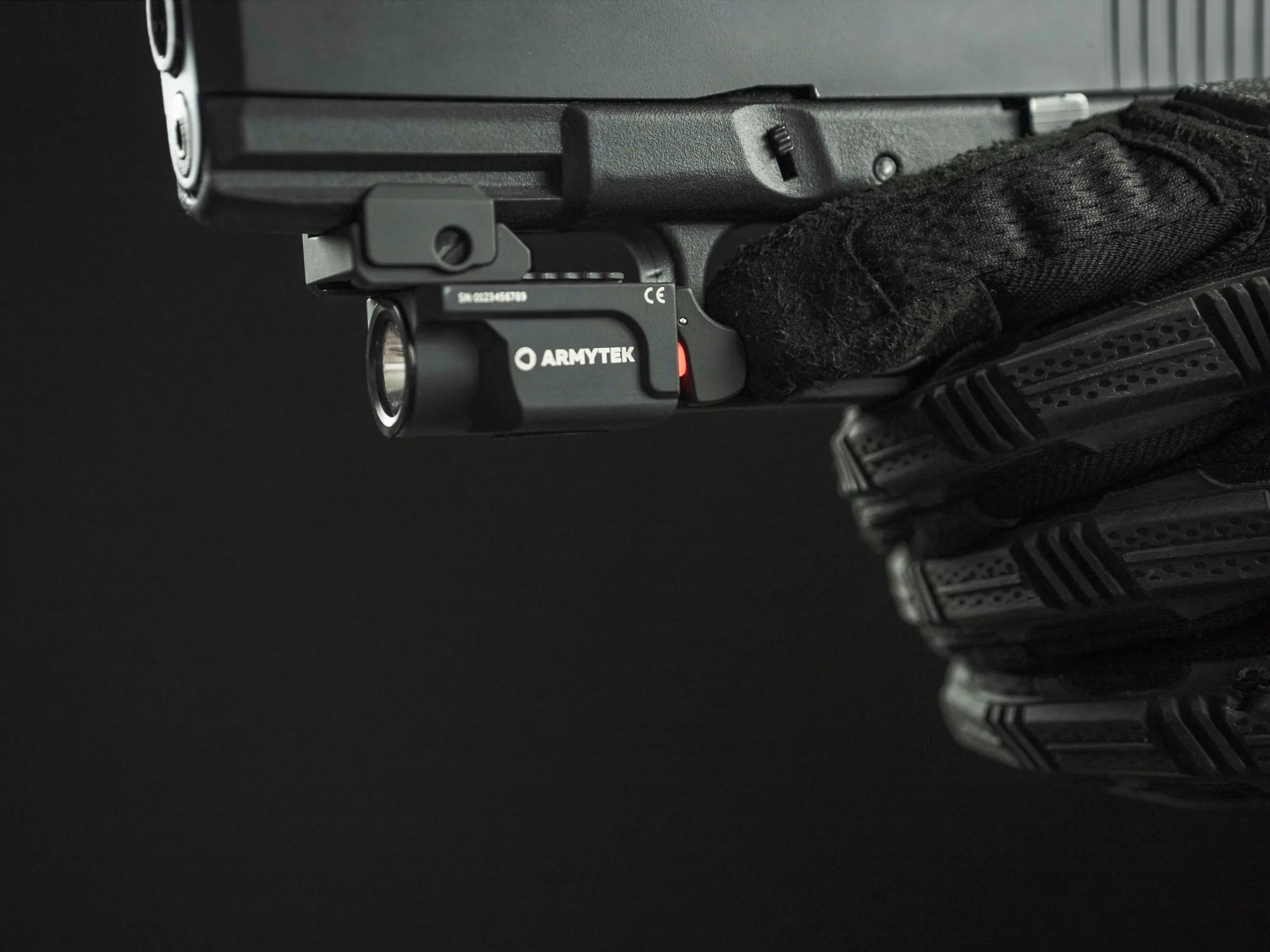 Latarka Armytek Buckler M1 White