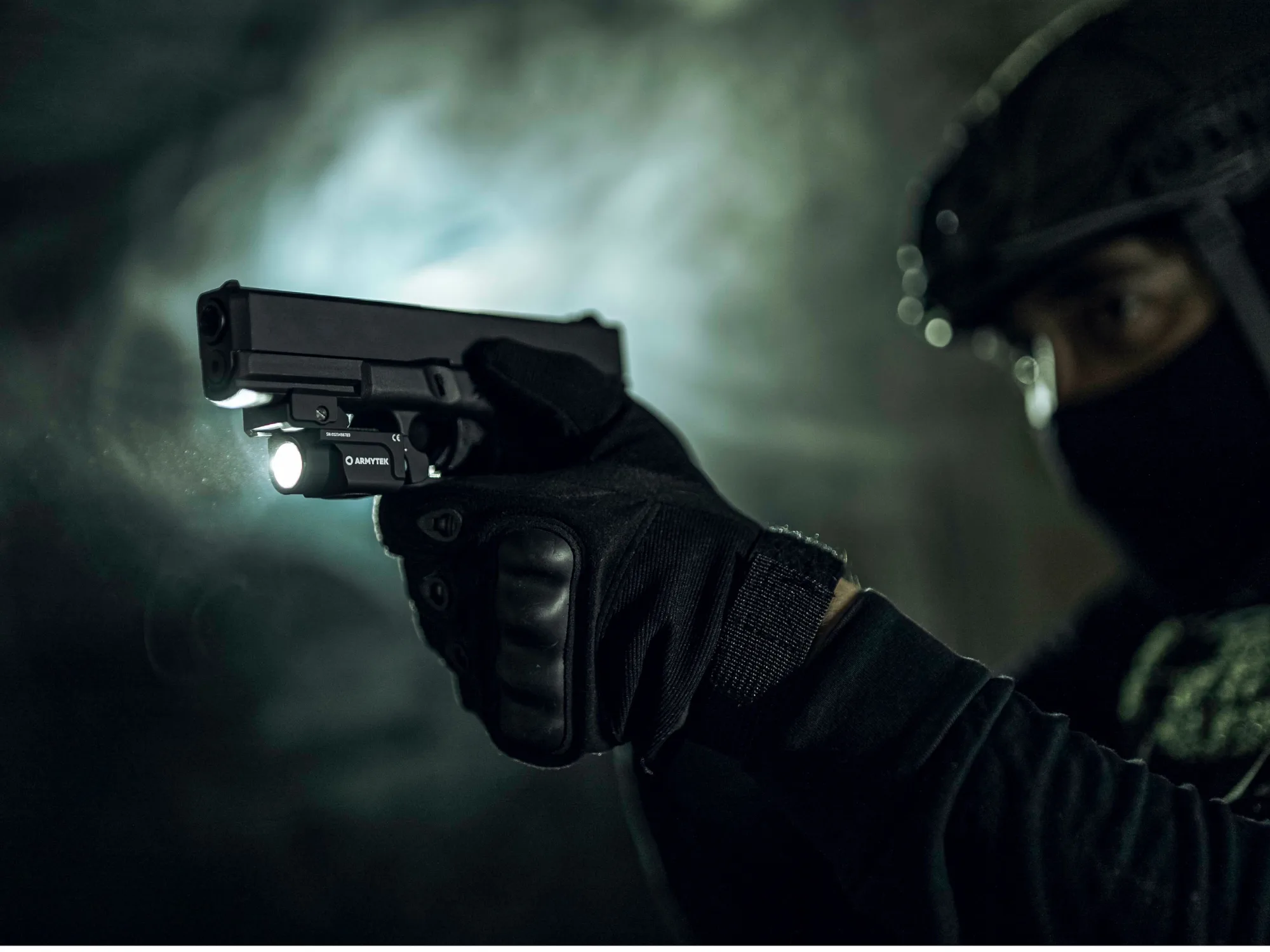 Latarka Armytek Buckler M1 White