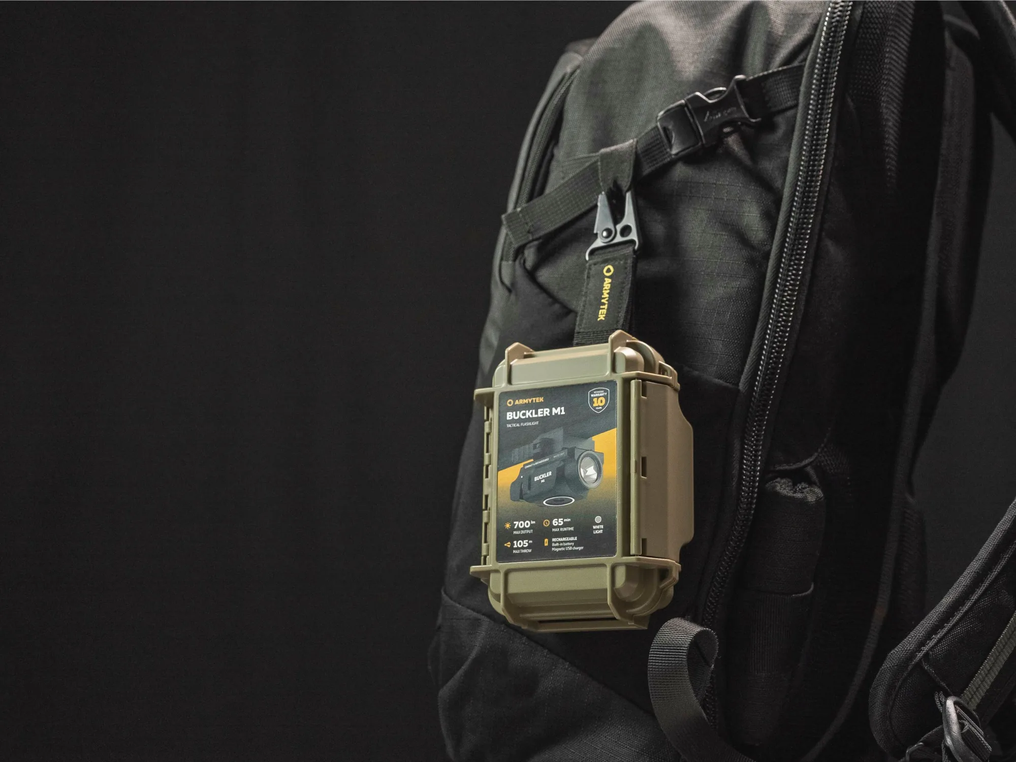 Latarka Armytek Buckler M1 White