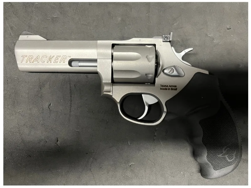 Taurus 627 tracker