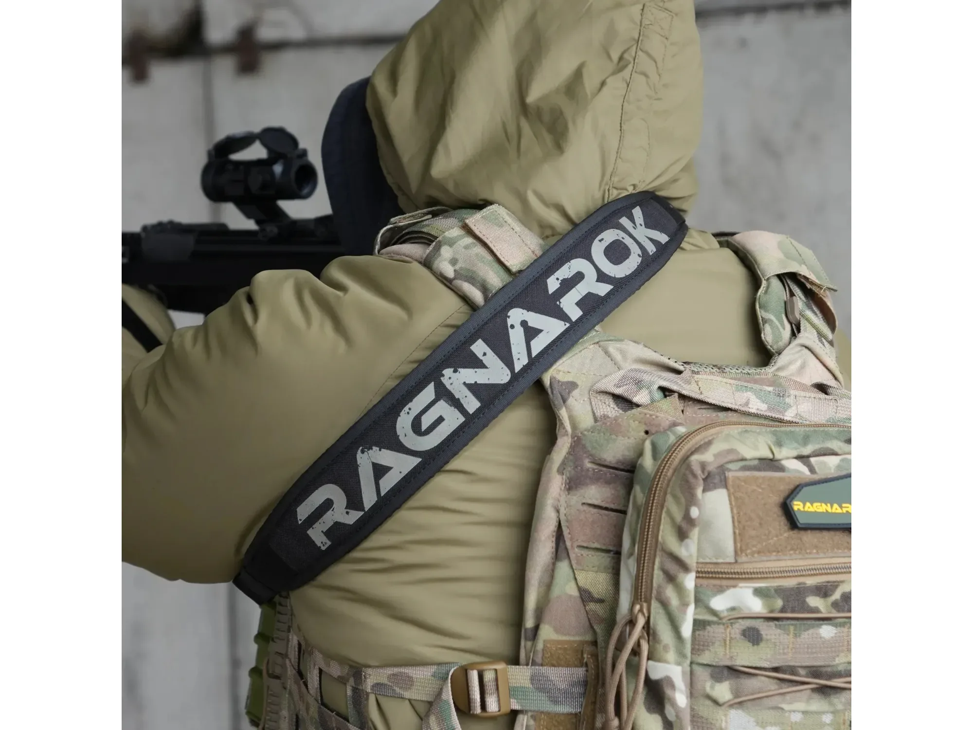 Jedno-dwupunktowy pas do AR15 z szerokim naramiennikiem RAGNARR Gen.II Black — zdjęcie 2