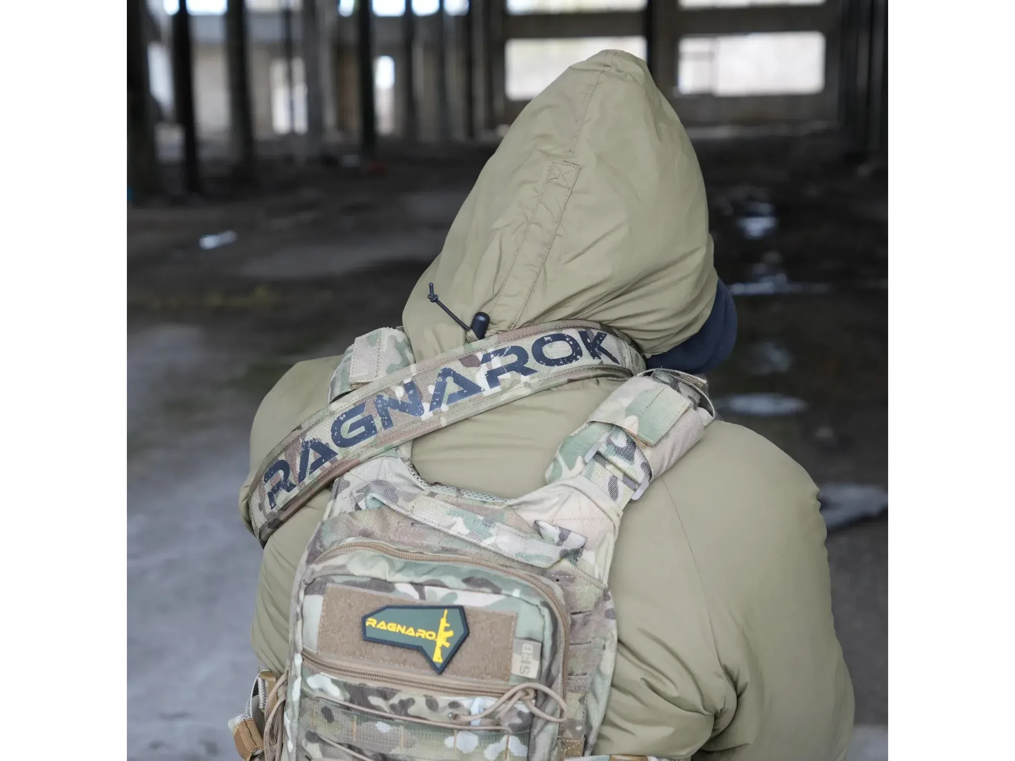 Jedno-dwupunktowy pas do AR15 z szerokim naramiennikiem RAGNARR Gen.II Multicam — zdjęcie 2