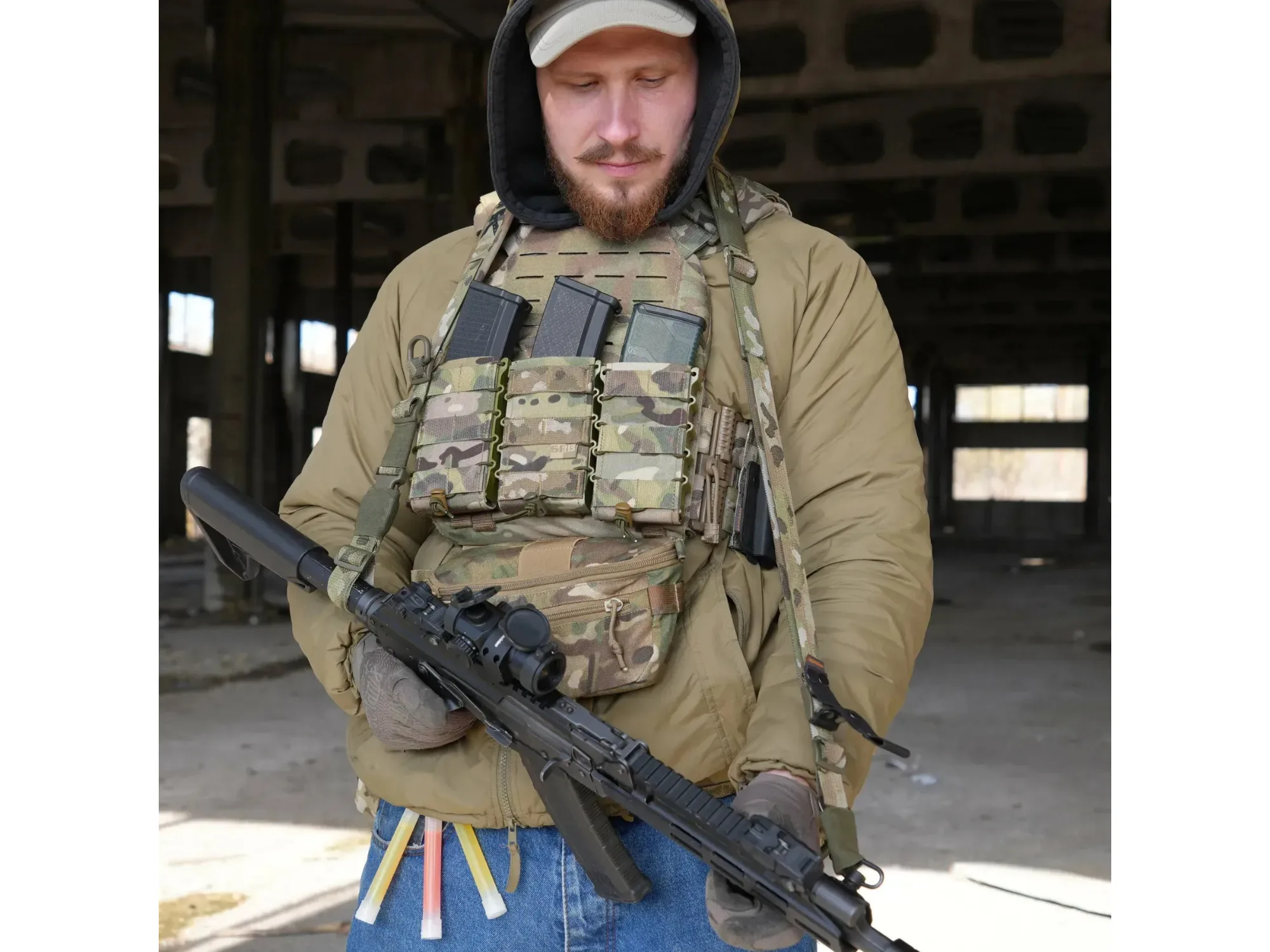 Jedno-dwupunktowy pas do AR15 z szerokim naramiennikiem RAGNARR Gen.II Multicam — zdjęcie 3