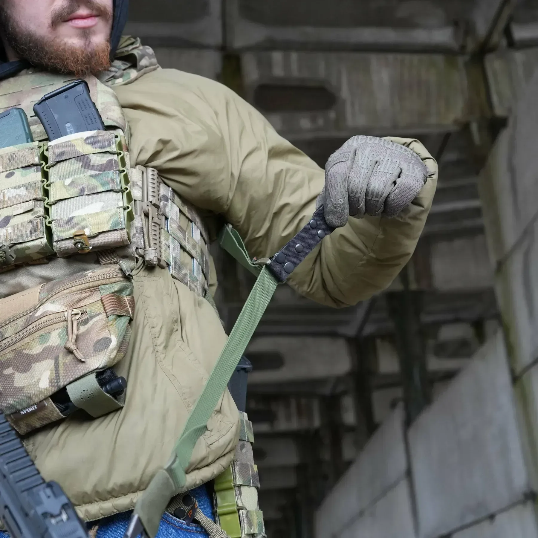 Jedno-dwupunktowy pas do AR15 z szerokim naramiennikiem RAGNARR Gen.II Olive — zdjęcie 8